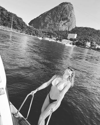 Flávia Alessandra