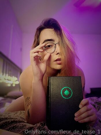 fleur_de_tease_1