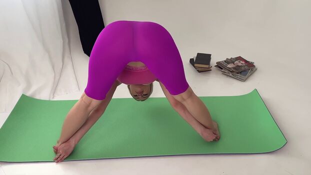 Flexible Beauties