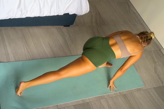 Flexible Beauties