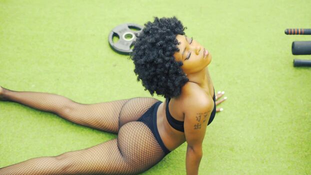 Flexible Beauties