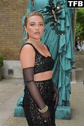 Florence Pugh