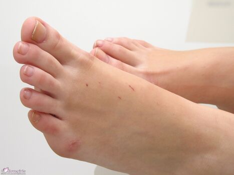 Footlovegirls