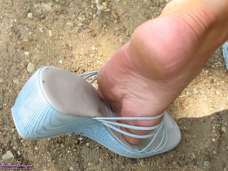 Footlovegirls