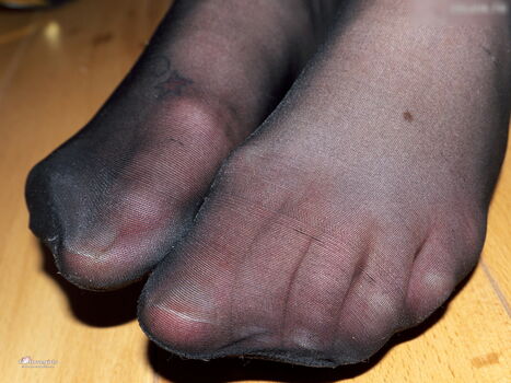 Footlovegirls