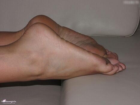 Footlovegirls