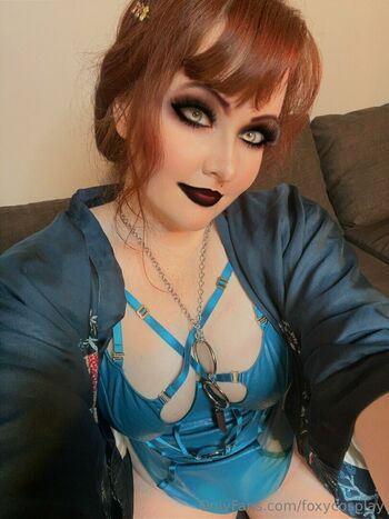 FoxyCosplay