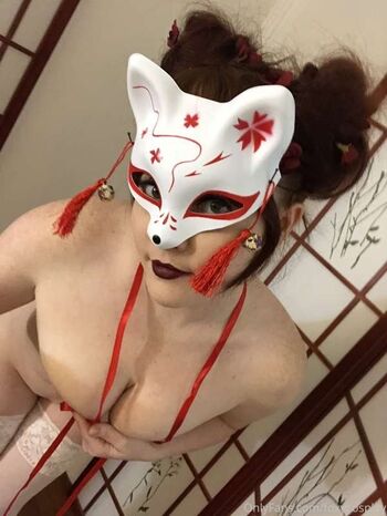 FoxyCosplay