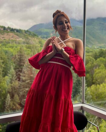 Francia Raisa