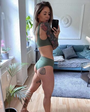 Franzi Paula / franzipaula / Franziiska_Paula
