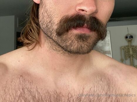freemustachepics