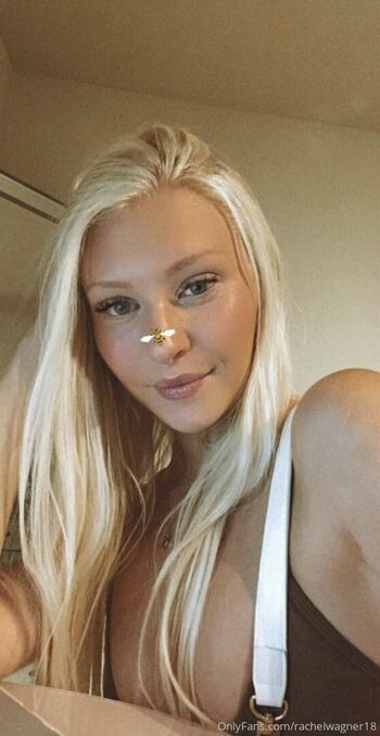 freshmanblondie18