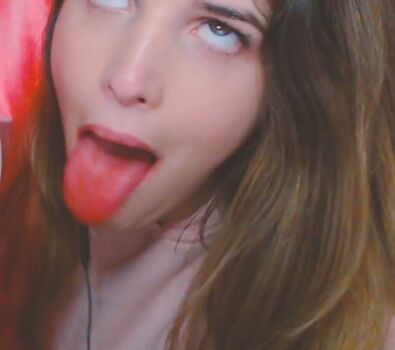 Freya Victoria Luz ASMR
