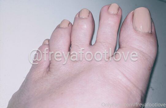 freyafootlove