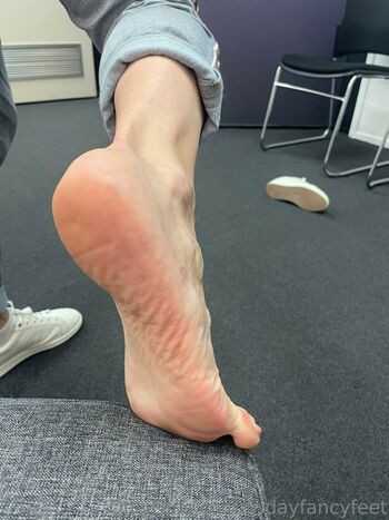 fridayfancyfeet