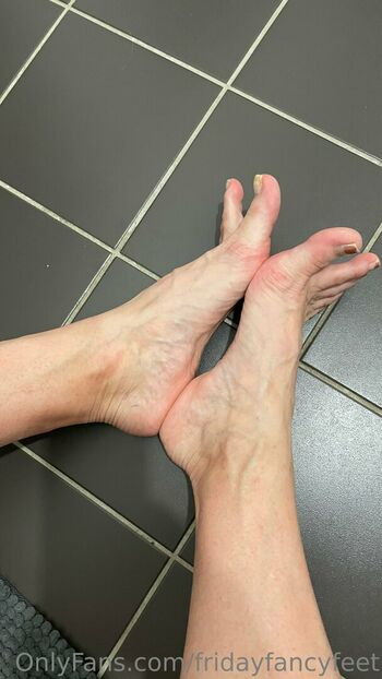 fridayfancyfeet