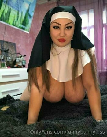 funnybunnykiss