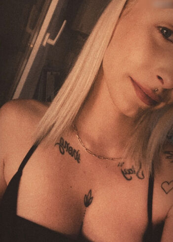 Fununu_ (forfreya)