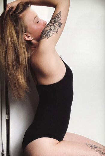 Fununu_ (forfreya)