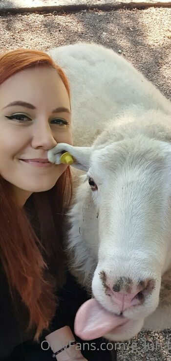 g_luna