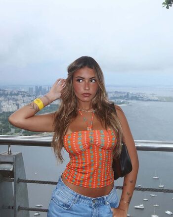 Gabriela Moura