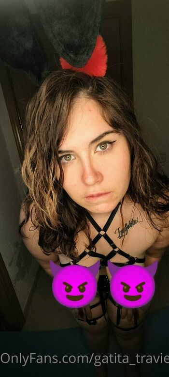gatita_traviesa