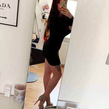 gelliii93_