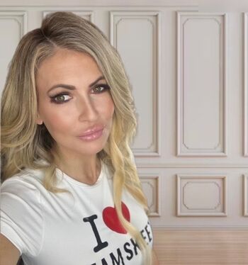 Gigi Dior