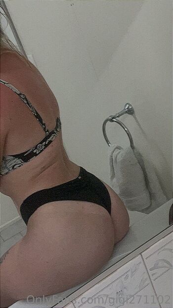 gigi271102