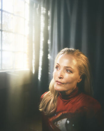 Gillian Anderson