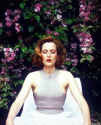 Gillian Anderson