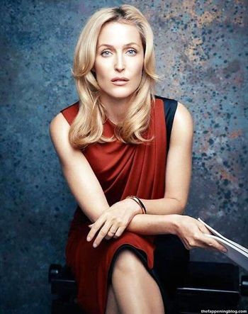 Gillian Anderson