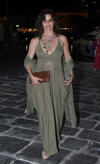 Gina Gershon
