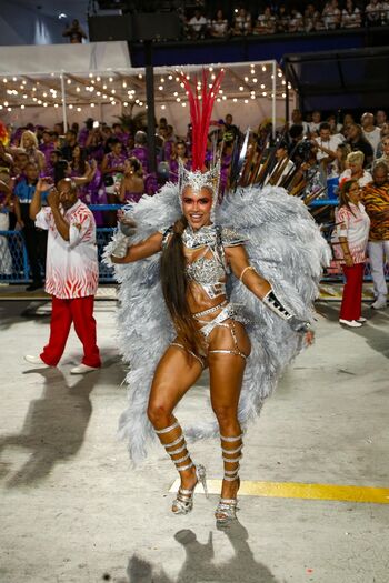 Giovana Cordeiro