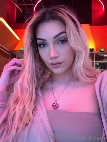 gisellegorgeous