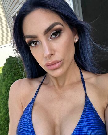 glamwithnikki