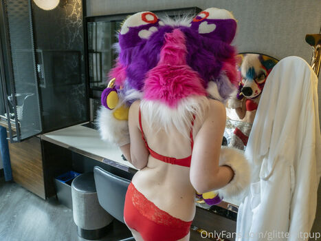 glittertitpup