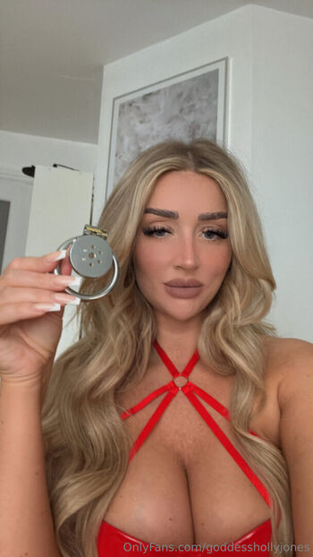 goddesshollyjones