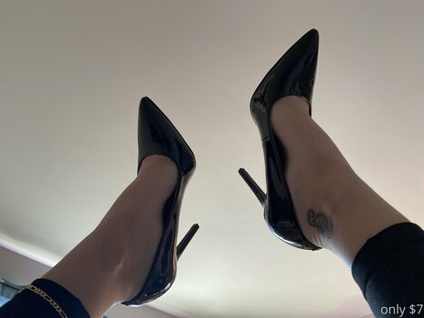 goddessvalentinaaa