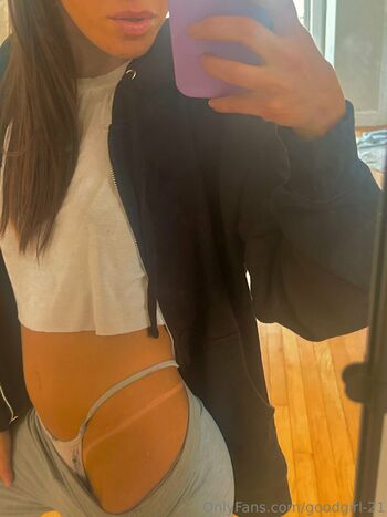 goodgirl-21