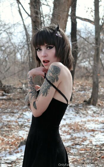 goth-kitteen.free
