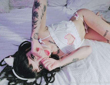 goth-kitteen.free