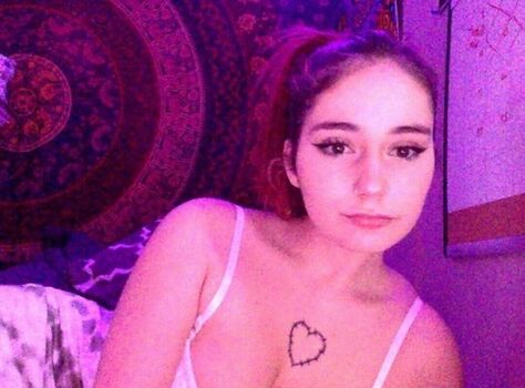 Gothicbratgf