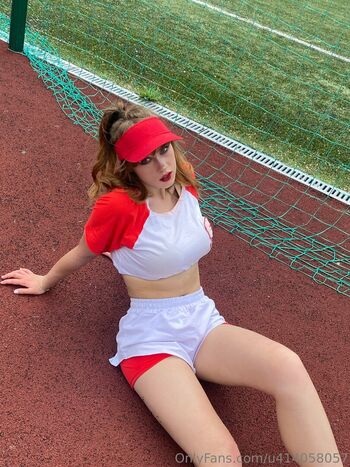 grace_thebiiigtits