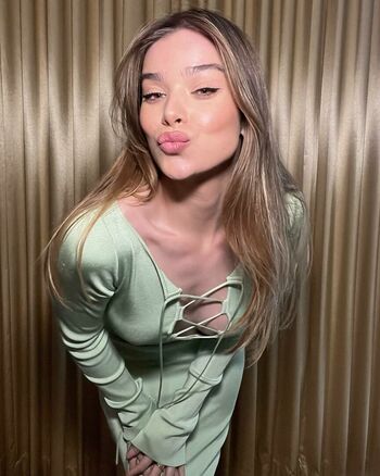 Hailee Steinfeld