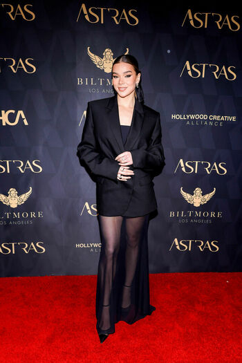 Hailee Steinfeld