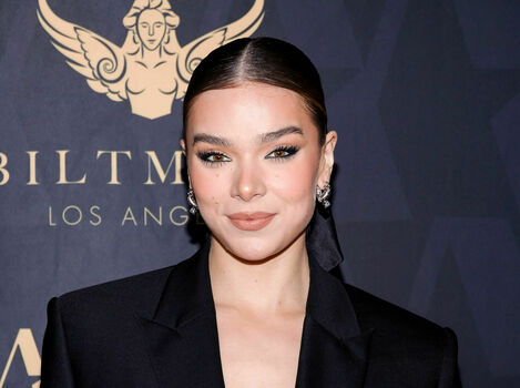 Hailee Steinfeld