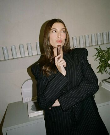 Hailey Baldwin Bieber
