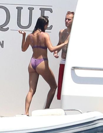 Hailey Baldwin