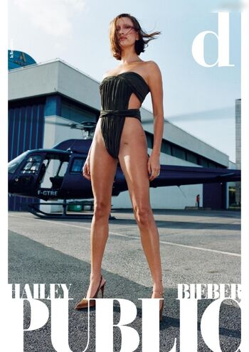 Hailey Bieber
